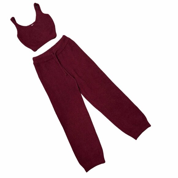 Pleshy Cozy Knit Boucle Cropped Tank and Jogger set - Small - Picture 2 of 4
